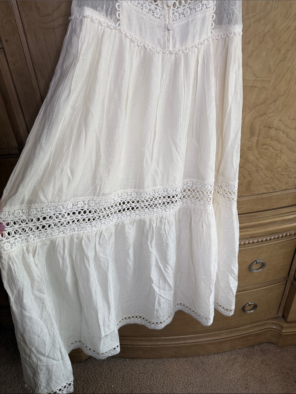 En Saison ☀️Peregrine White Lace-Trim Puff Sleeve Maxi Dress - Picture 6 of 11